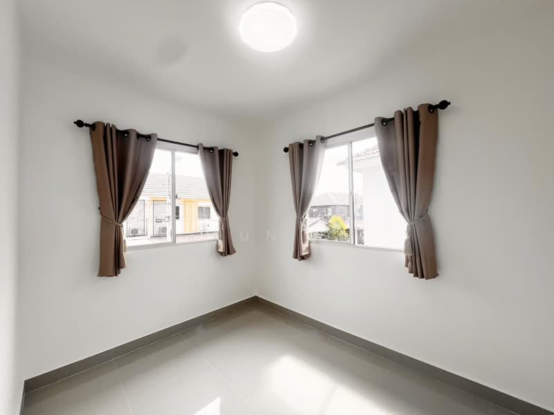 Baan Pruksa 70 Chalong Krung-Ladkrabang, Bangkok, Leab Khlong Lam Ko Phai Road, Lam Pla Tiew, Lat Krabang, Bangkok, 3 Bedrooms, 150 sqm, Townhouse For Sale, by Khun Na, 60241967 - DDproperty.com