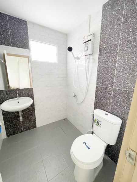 Baan Pruksa 70 Chalong Krung-Ladkrabang, Bangkok, Leab Khlong Lam Ko Phai Road, Lam Pla Tiew, Lat Krabang, Bangkok, 3 Bedrooms, 150 sqm, Townhouse For Sale, by Khun Na, 60241967 - DDproperty.com