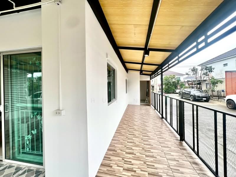 Baan Pruksa 70 Chalong Krung-Ladkrabang : บ้านพฤกษา 70 ฉลองกรุง-นิคมฯลาดกระบัง, กรุงเทพ, ถนน เลียบคลองลำกอไผ่, ลำปลาทิว, ลาดกระบัง, กรุงเทพ, 150 ตร.ม., ทาวน์เฮ้าส์ ขาย, โดย Khun Na, 60241967 - DDproperty.com
