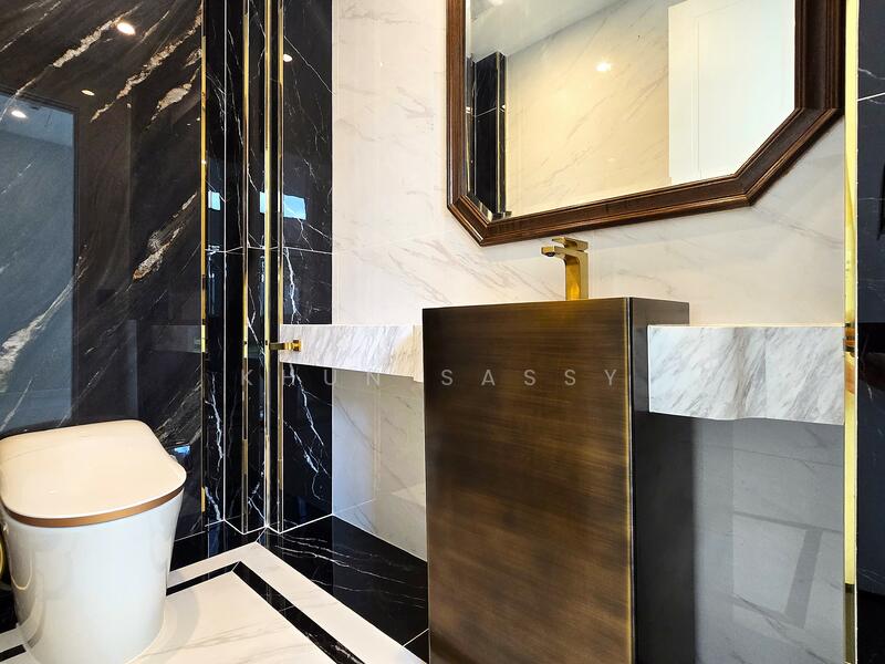 ขาย - CINQ ROYAL The Eighteen Bangna KM.7 : แซงค์ รอยัล ดิ เอททีน บางนา กม.7, สมุทรปราการ