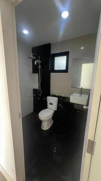 ขาย - หมู่บ้านรชยา วงแหวน-นาดี (Rachaya Wongwaen-Nadee), อุดรธานี