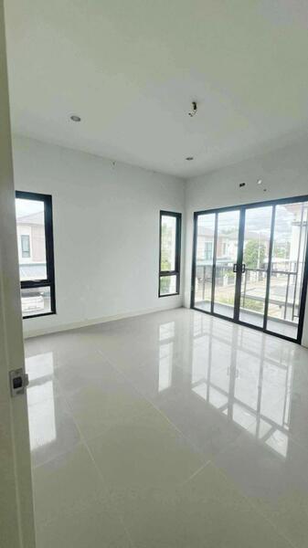 ขาย - หมู่บ้านรชยา วงแหวน-นาดี (Rachaya Wongwaen-Nadee), อุดรธานี