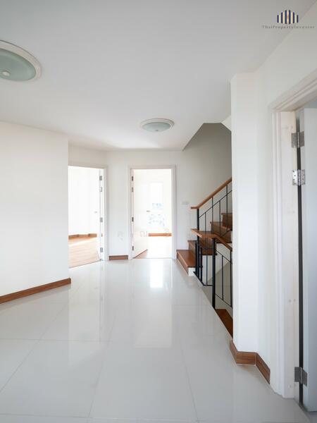 ขาย - Ivy Chinatown : ไอวี่ ไชน่าทาวน์, กรุงเทพ