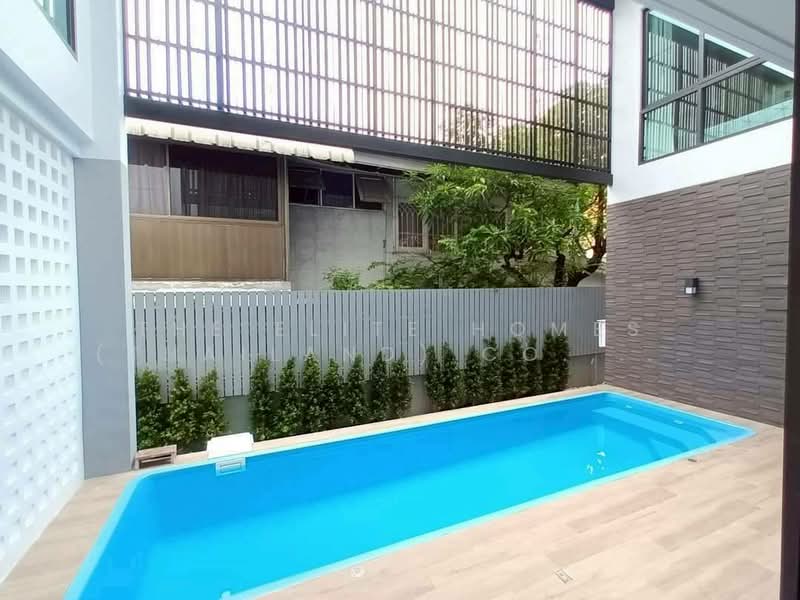 House Sukhumvit 71, Bangkok, Phra Kanong Nua, Watthana, Bangkok, 4 Bedrooms, 350 sqm, Single Detached House For Rent, by The Elite Homes (Thailand) Co., Ltd., 60242683 - DDproperty.com