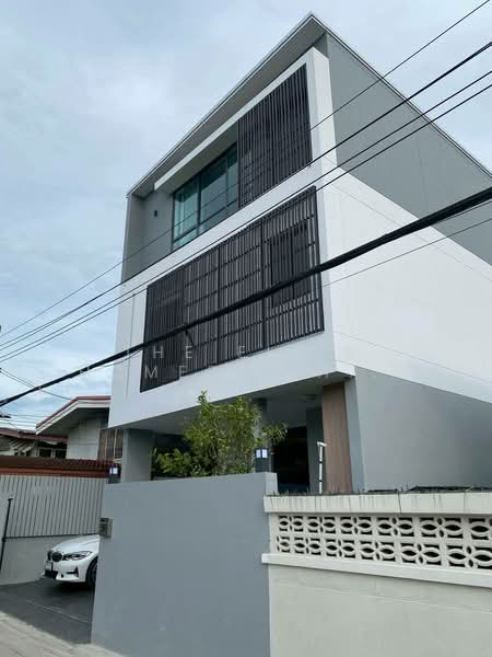 House Sukhumvit 71, Bangkok, Phra Kanong Nua, Watthana, Bangkok, 4 Bedrooms, 350 sqm, Single Detached House For Rent, by The Elite Homes (Thailand) Co., Ltd., 60242683 - DDproperty.com