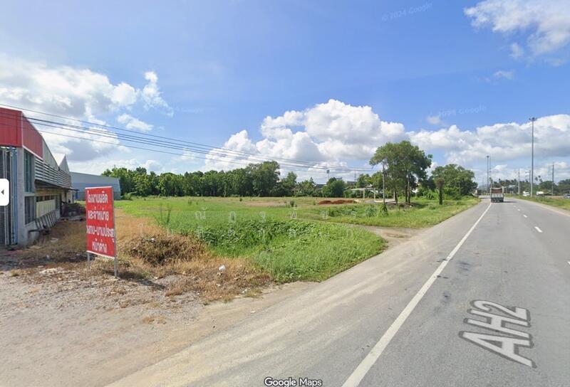For Sale - Land for Sale 4 Rai 1 Ngan 69.3 Sq m, Next to the main road Pathomphon Intersection, Mueang Chumphon, Chumphon