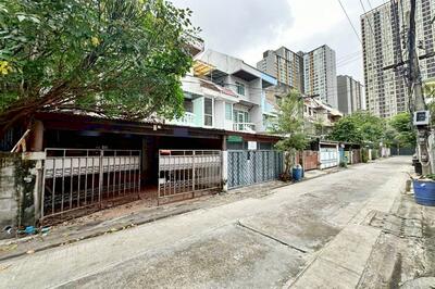 ขาย - ขายและให้เช่าทาวน์เฮ้าส์ 3ชั้น 24ตรว. วิภาวดีรังสิต3 ใกล้BTS–MRTจตุจักร, กรุงเทพ