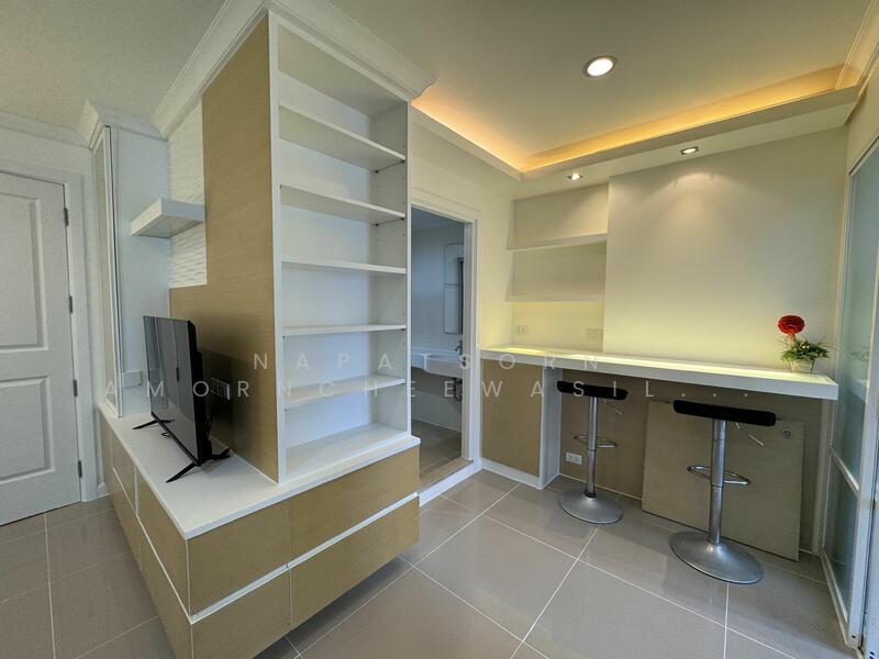 Lumpini Place Rama 9-Ratchada, Bangkok, Rama 9 Road, Huai Khwang, Huai Khwang, Bangkok, 1 Bedroom, 37 sqm, Condo For Rent, by Napatsorn Amorncheewasillapakul, 60243387 - DDproperty.com