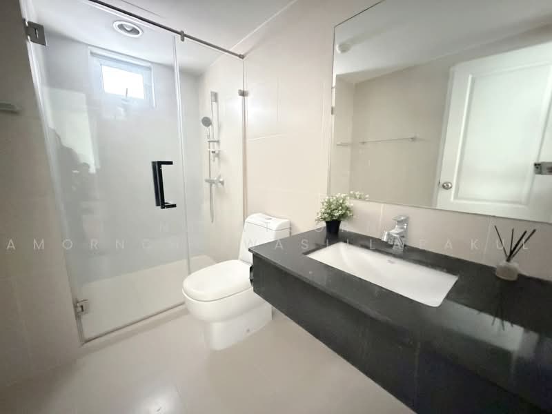 Belle Grand Rama 9, Bangkok, 131 Rama 9 Road, Huai Khwang, Bangkok, 2 Bedrooms, 60 sqm, Condo For Rent, by Napatsorn Amorncheewasillapakul, 60243395 - DDproperty.com