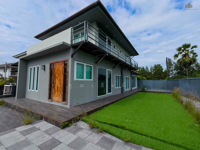 ขายขาดทุน บ้าน 2 หลังติดกัน ภัทรีดา อเวนิว 2 สามโคก | รวม 202.5 ตร.วา บ้านพ่อแม่–ลูก–ออฟฟิศ, Pathum Thani, Krachaeng, Sam Khok, Pathum Thani, 6 Bedrooms, 330 sqm, Single Detached House For Sale, by คุณเอ็มมี่, 60243520 - DDproperty.com