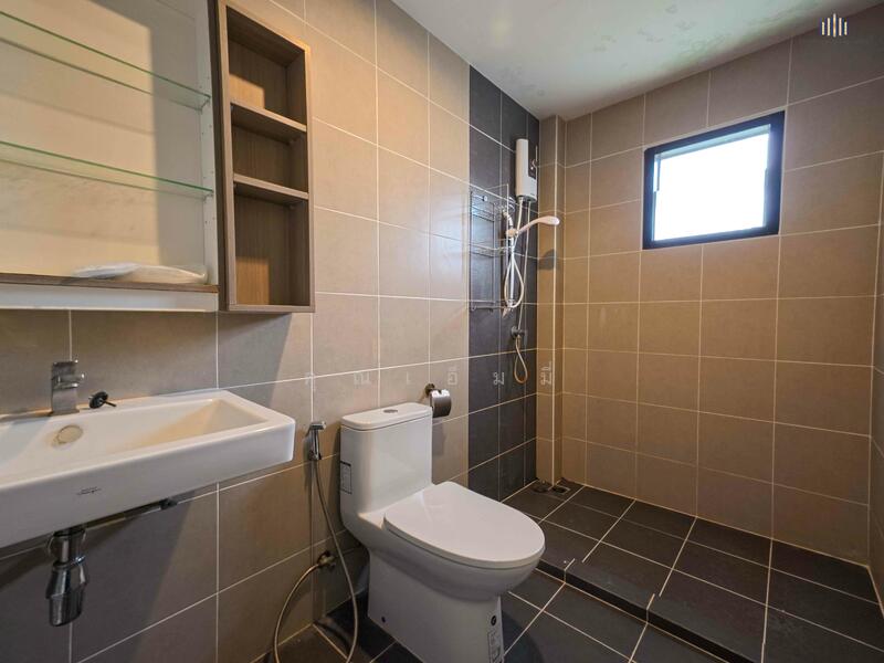 ขายบ้าน ภัทริดา อเวนิว 2 (Patreeda Avenue 2) สามโคก ปทุมธานี | แปลงใหญ่สุดในโครงการ, ปทุมธานี, กระแชง, สามโคก, ปทุมธานี, 165 ตร.ม., บ้านเดี่ยว ขาย, โดย คุณเอ็มมี่, 60243680 - DDproperty.com