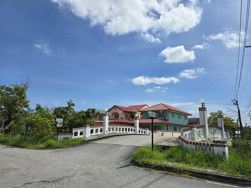 ขาย - ที่ดินหมู่บ้านเมืองเอกบางปู ซอยเทศบาลบางปู85 เนื้อที่ 90 ตารางวา (แปลงมุม), สมุทรปราการ