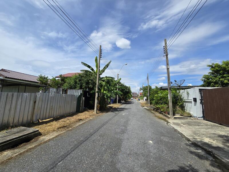 ขาย - ที่ดินหมู่บ้านเมืองเอกบางปู ซอยเทศบาลบางปู85 เนื้อที่ 90 ตารางวา (แปลงมุม), สมุทรปราการ