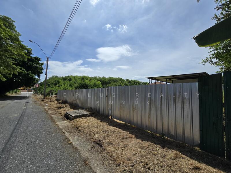 ขาย - ที่ดินหมู่บ้านเมืองเอกบางปู ซอยเทศบาลบางปู85 เนื้อที่ 90 ตารางวา (แปลงมุม), สมุทรปราการ