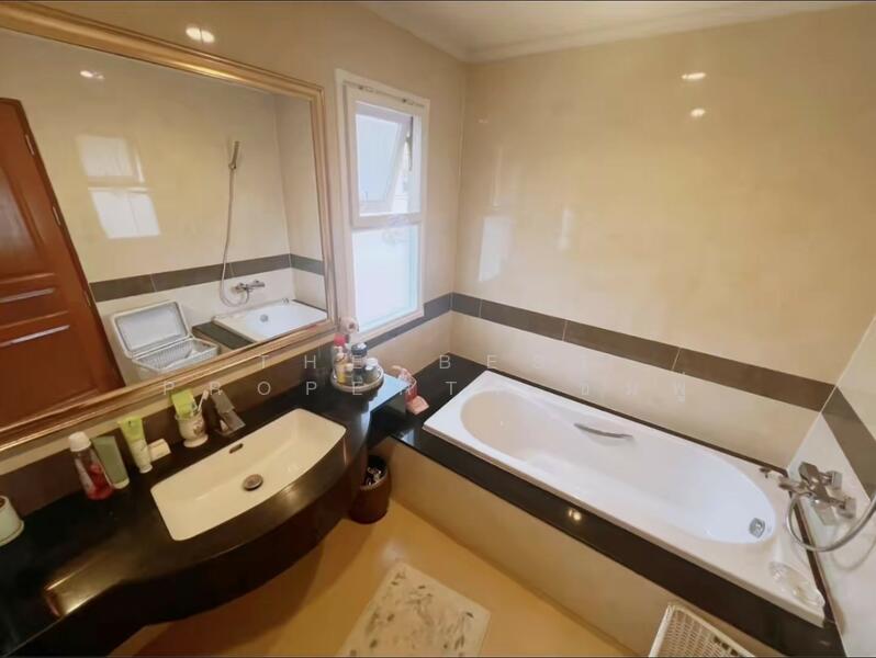 For Sale - หมู่บ้านศุภาลัย มณฑลา ปิ่นเกล้า-พุทธมณฑลสาย1 (Supalai Montara Montra Pinkloa Phutthamonthon Sai1), Bangkok