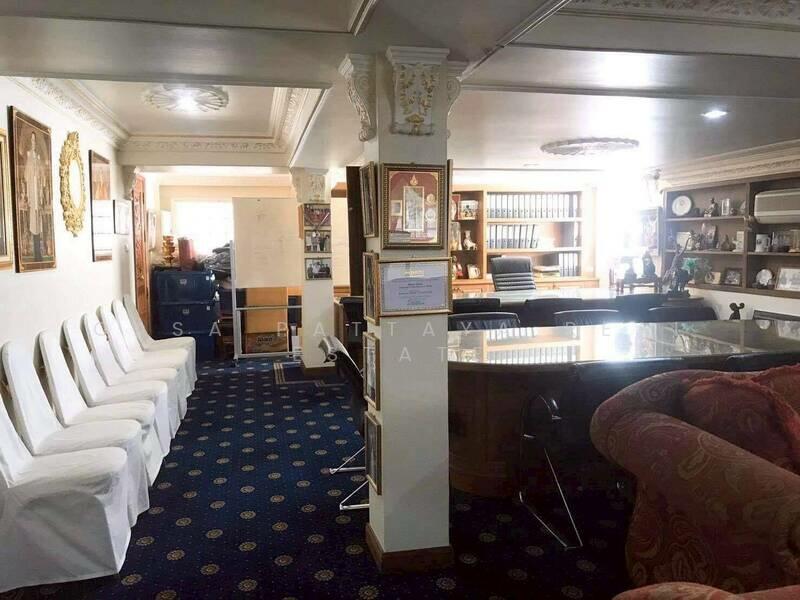 ขาย - อาคารพาณิชย์พร้อมสำนักงาน – (ใกล้ศูนย์ไอทีตึกคอม), ชลบุรี