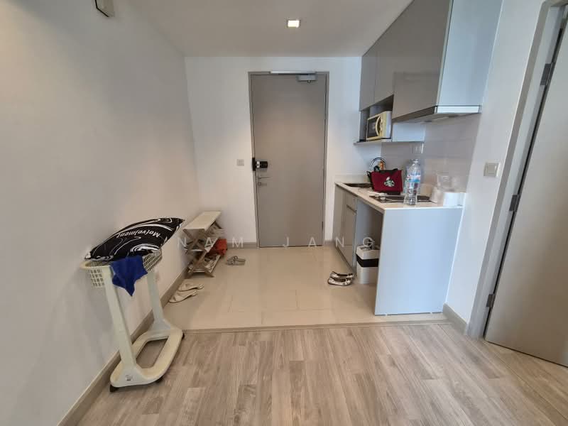 IDEO Mobi Sathorn, Bangkok, 134 Krung Thonburi Road, Bang Lam Phu Lang, Khlong San, Bangkok, 1 Bedroom, 31 sqm, Condo For Sale, by nam jang, 60244273 - DDproperty.com