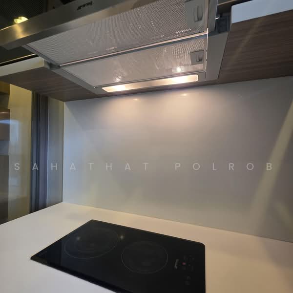 The Room Rama 4, Bangkok, 777 Rama 4 Road, Rong Muang, Pathum Wan, Bangkok, 1 Bedroom, 45 sqm, Condo For Rent, by Sahathat Polrob, 60244410 - DDproperty.com