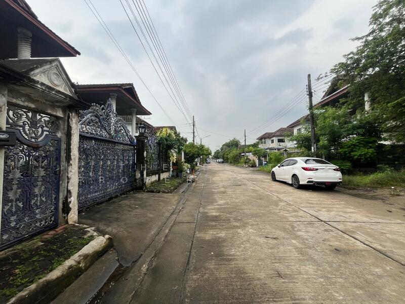 ขาย - หมู่บ้านร่มฤดี ร่มเกล้า-ลาดกระบัง, กรุงเทพ