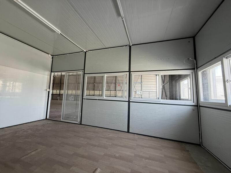 For Rent - Pre-built warehouse for rent at HR12, Nong Kham, Chonburi, with an area of 300 square meters, Chon Buri (Pattaya)