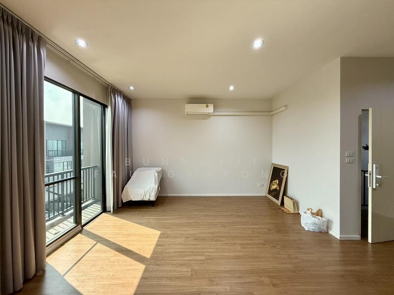 For Sale - บ้านกลางเมือง วัชรพล, Bangkok