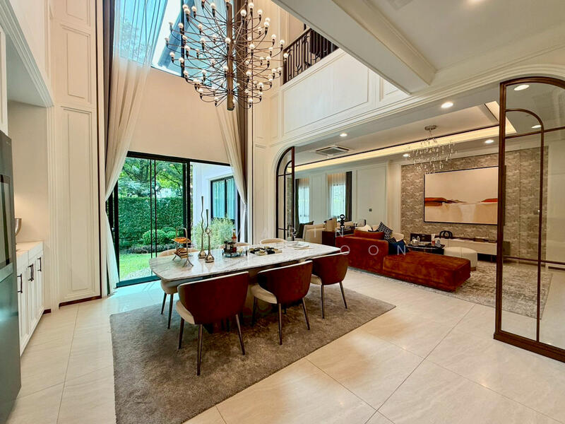 ขาย - SHAWN Wongwaen-Chatuchot : ฌอน วงแหวน-จตุโชติ, กรุงเทพ