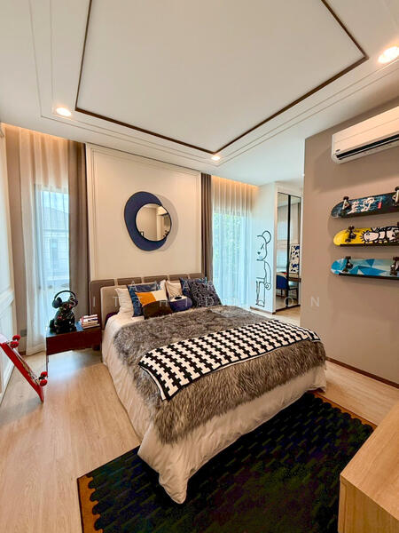 ขาย - SHAWN Wongwaen-Chatuchot : ฌอน วงแหวน-จตุโชติ, กรุงเทพ