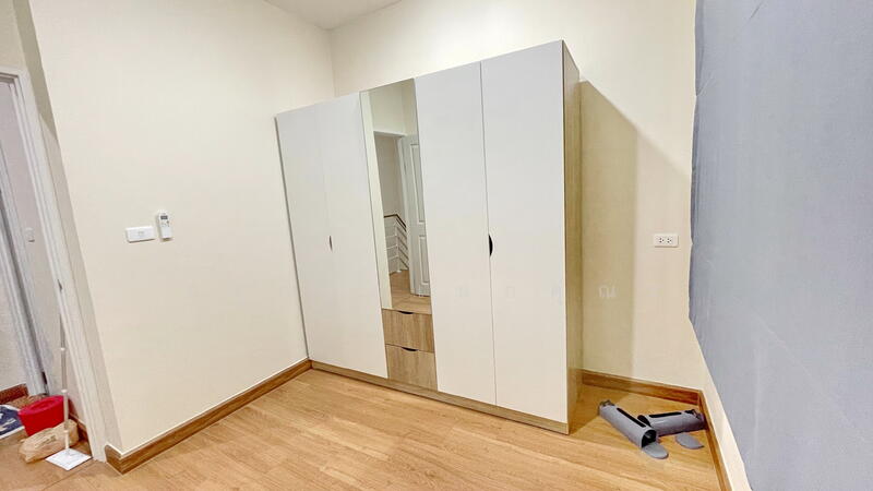 For Rent - Golden Town Sathorn, Bangkok