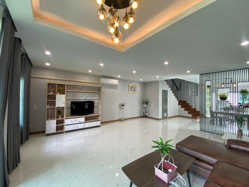 รามคำแหง 118, Bangkok, Saphan Sung, Bangkok, 5 Bedrooms, 300 sqm, Single Detached House For Rent, by เสาวลักษณ์ มิ้มทอง, 60245553 - DDproperty.com