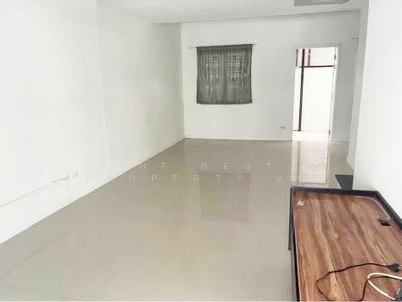 Baan Pruksa 86/2 Ladkrabang-Suvarnabhumi : บ้านพฤกษา 86/2 ลาดกระบัง-สุวรรณภูมิ, สมุทรปราการ, ซ.ลาดกระบัง 54 ถ.ลาดกระบัง, ศีรษะจรเข้น้อย, บางเสาธง, สมุทรปราการ, 50 ตร.ม., ทาวน์เฮ้าส์ ขาย, โดย The Best Property นก, 60245726 - DDproperty.com