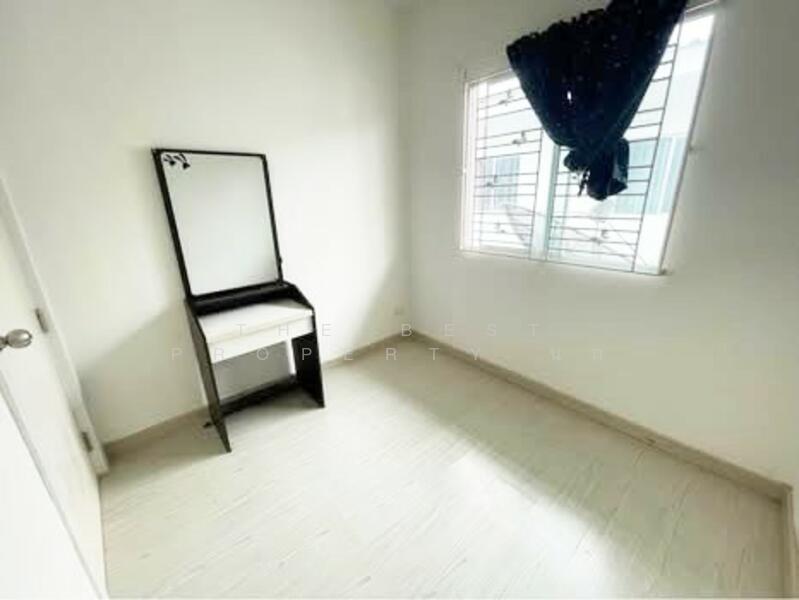 Baan Pruksa 86/2 Ladkrabang-Suvarnabhumi, Samut Prakan, Soi Ladkrabang 54, Ladkrabang Road, Srisa Chorakhe Noi, Bang Sao Thong, Samut Prakan, 3 Bedrooms, 50 sqm, Townhouse For Sale, by The Best Property นก, 60245726 - DDproperty.com