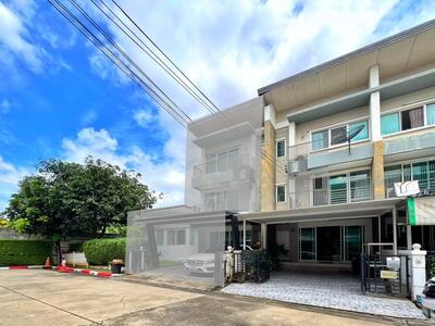 ขาย - Town Avenue Rama 9 : ทาวน์ อเวนิว พระราม 9, กรุงเทพ