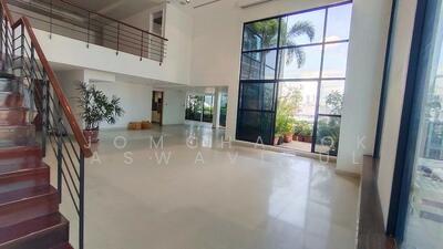 ขาย - Somkid Gardens : สมคิด การ์เด้น, กรุงเทพ