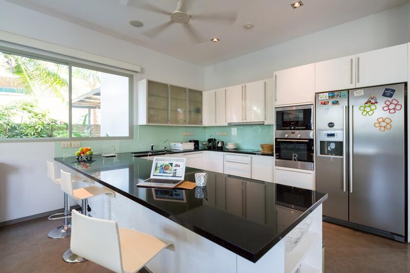 2R0968 Pool villa for rent 4 bedroom 4 bathroom 230,000/month at cherngtalay have fully furnished, ภูเก็ต, เชิงทะเล, ถลาง, ภูเก็ต, 490 ตร.ม., วิลล่า ให้เช่า, โดย PK LIFE Property, 60246558 - DDproperty.com