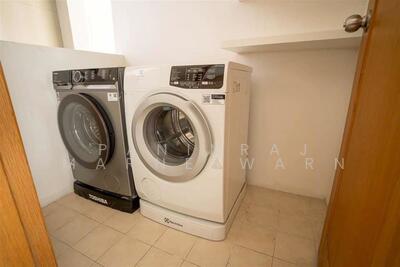 ขาย - The Emporio Place : ดิ เอ็มโพริโอ เพลส, กรุงเทพ