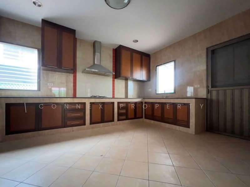 Ladawan Srinakarin, Samut Prakan, Srinakarin Road, Bang Kaeo, Bang Plee, Samut Prakan, 4 Bedrooms, 520 sqm, Single Detached House For Sale, by Connex Property, 60247444 - DDproperty.com