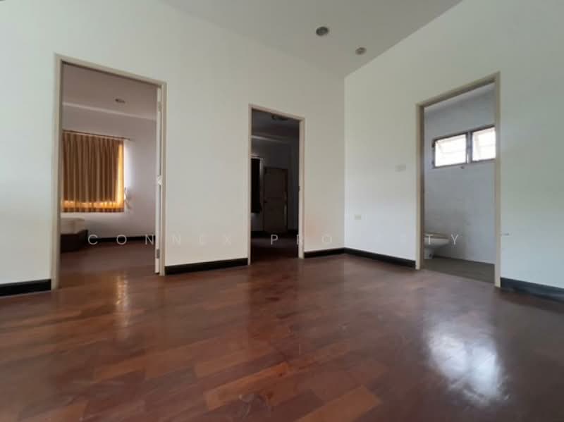Ladawan Srinakarin, Samut Prakan, Srinakarin Road, Bang Kaeo, Bang Plee, Samut Prakan, 4 Bedrooms, 520 sqm, Single Detached House For Sale, by Connex Property, 60247444 - DDproperty.com