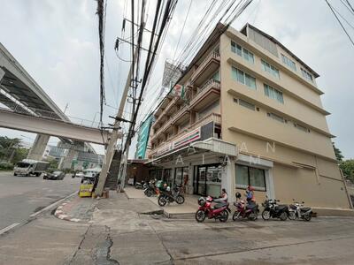 ขาย - ถนนแจ้งวัฒนะ-ปากเกร็ด, นนทบุรี