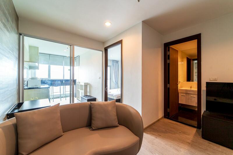 ให้เช่า - Rhythm Sathorn-Narathiwas : ริทึ่ม สาทร-นราธิวาส, กรุงเทพ