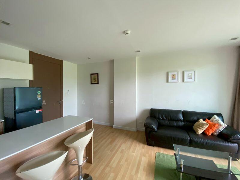 Green Lake Sriracha, Chon Buri (Pattaya), 399 Si Racha-Nong Yai Bu Rd, Surasak, Si Racha, Chon Buri (Pattaya), 1 Bedroom, 50 sqm, Condo For Rent, by A.T.A. Property, 60247788 - DDproperty.com