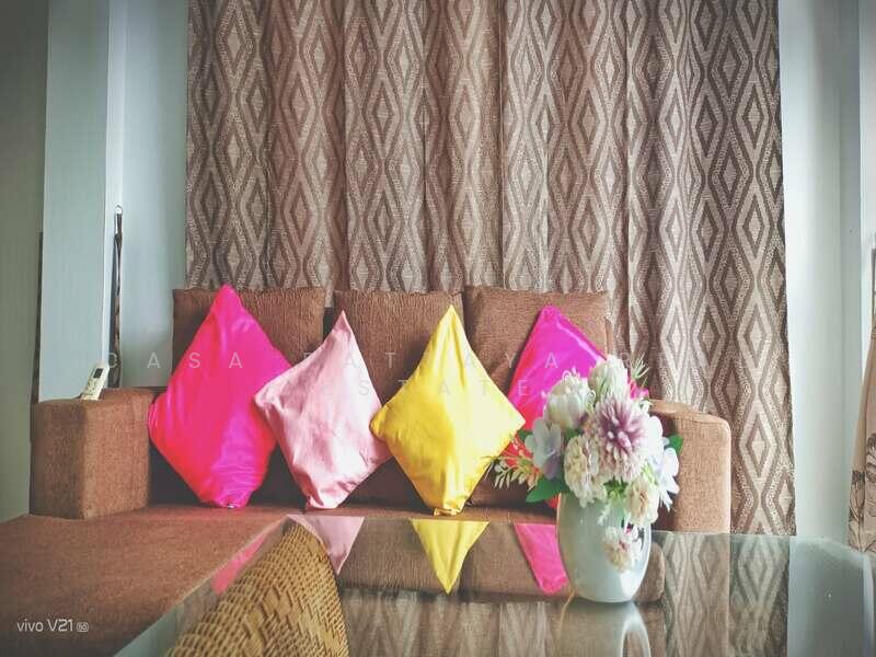 ให้เช่า - บ้านเดี่ยว 2 ชั้น พร้อมเฟอร์นิเจอร์ครบ (เลี้ยงสัตว์ได้), ชลบุรี