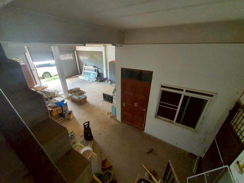 ขาย - ขายอาคารพาณิชย์ 2 ชั้น 2 คูหาพร้อมดาดฟ้าห้องมุม!! ตลาดสนามชัยเขต ฉะเชิงเทรา ทำเลดีมาก, ฉะเชิงเทรา