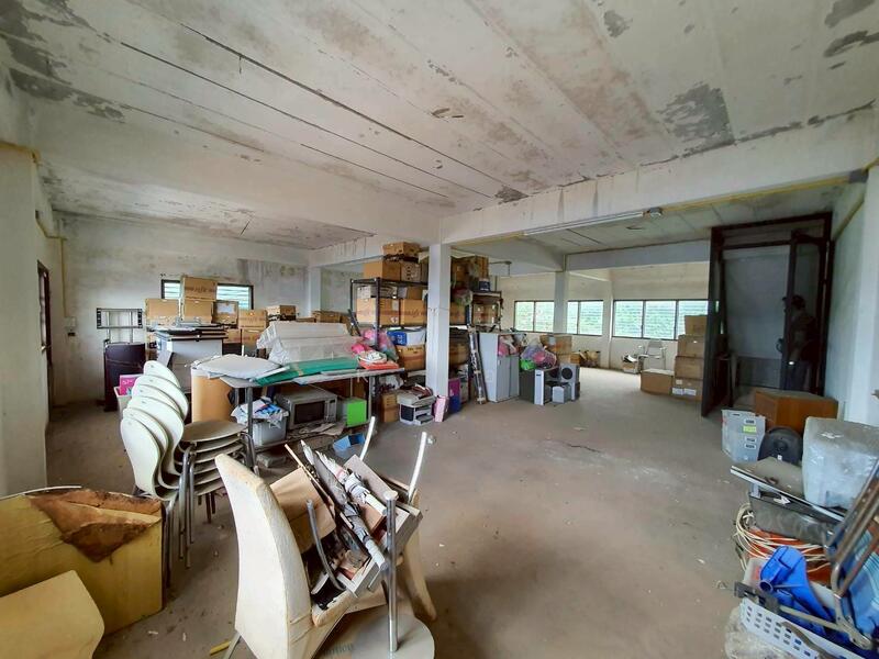 ขาย - ขายอาคารพาณิชย์ 2 ชั้น 2 คูหาพร้อมดาดฟ้าห้องมุม!! ตลาดสนามชัยเขต ฉะเชิงเทรา ทำเลดีมาก, ฉะเชิงเทรา