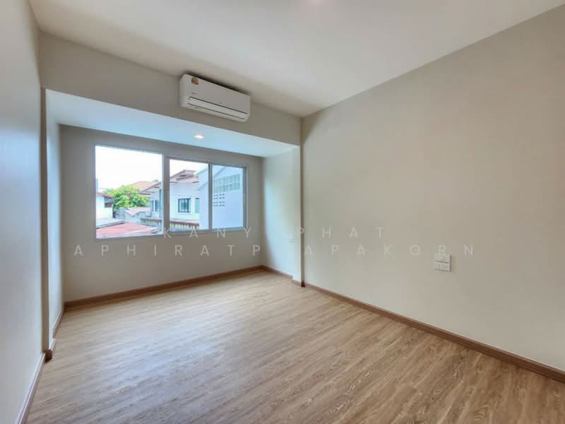 For Sale - 2 ชั้น, Bangkok
