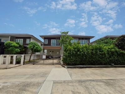 ขาย - Suetrong Cozy Townhome The Peak Rangsit - Klong6 : ซื่อตรง โคซี่ ทาวน์โฮม เดอะ พีค รังสิต คลอง 6, ปทุมธานี