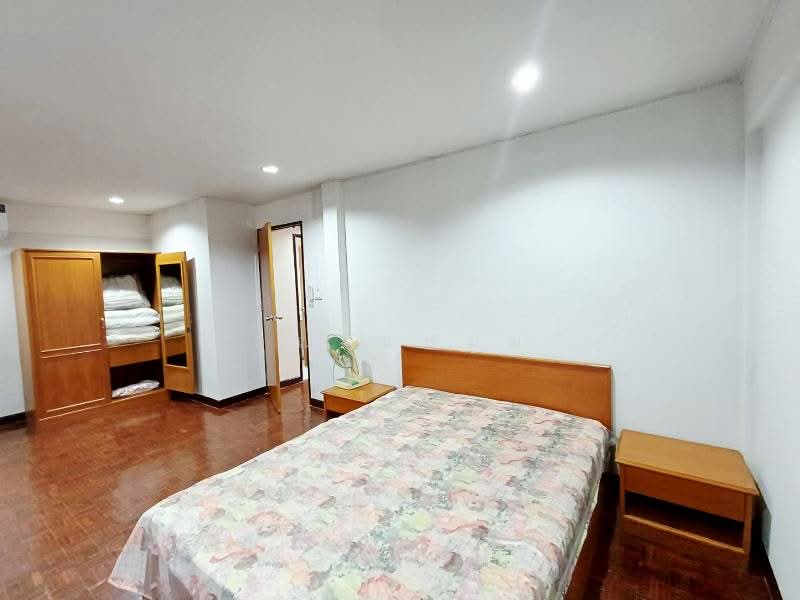 ให้เช่าบ้านในเมือง ย่านข่วงสิงห์ ช้างเผือก เชียงใหม่, Chiang Mai, Chang Phuak, Muang Chiang Mai, Chiang Mai, 3 Bedrooms, 160 sqm, Single Detached House For Rent, by คุณ แหม่ม, 60248265 - DDproperty.com