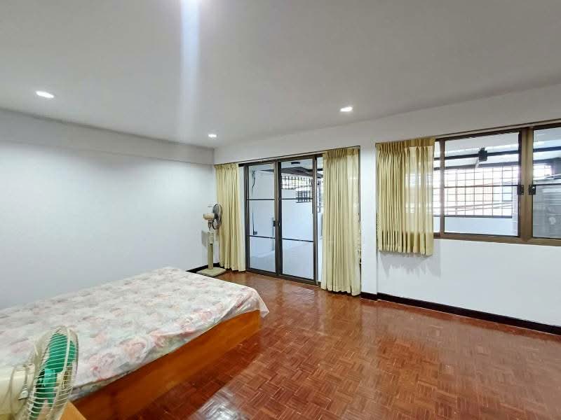 ให้เช่า - ให้เช่าบ้านในเมือง ย่านข่วงสิงห์ ช้างเผือก เชียงใหม่, เชียงใหม่