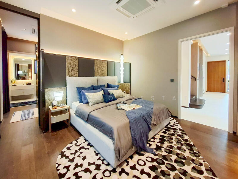 For Sale - CINQUIEME Krungthep Kreetha, Bangkok