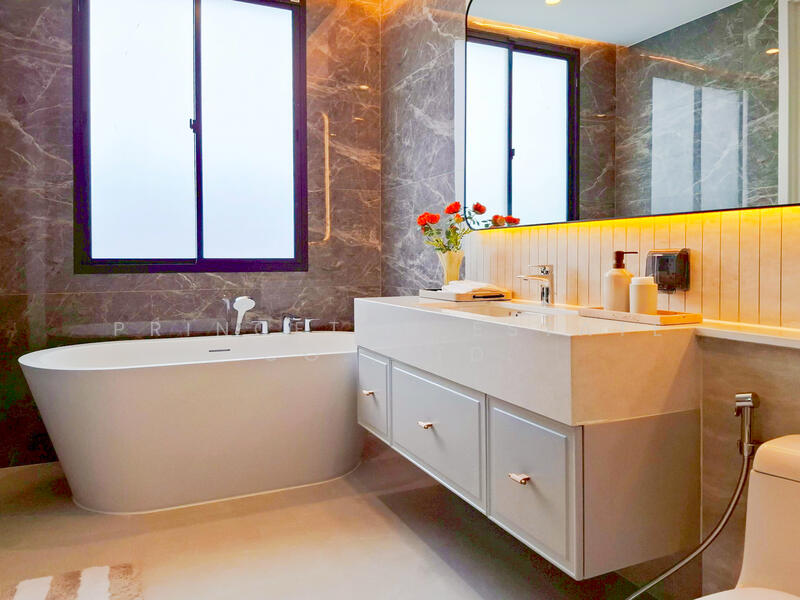 For Sale - CINQUIEME Krungthep Kreetha, Bangkok