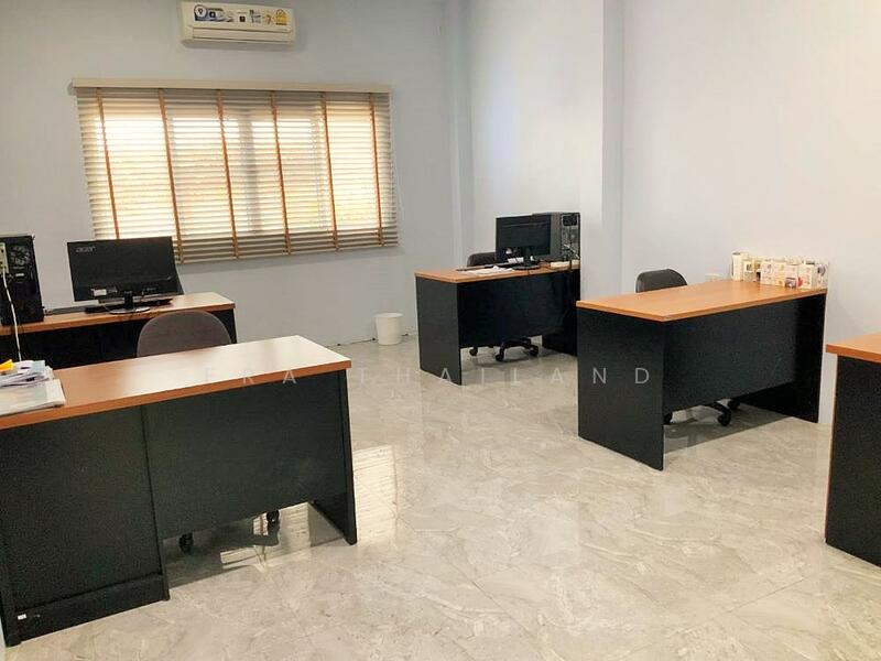 ขาย - ขายที่ดินพร้อมอาคารสำนักงาน 2 ชั้น ใกล้ ตลาดทุ่งบัวชม, พระนครศรีอยุธยา